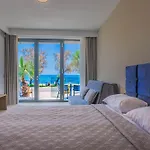 Maresole Beachfront 3*