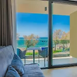 Maresole Beachfront
