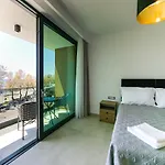 Bed and breakfast Maresole Beachfront 3*