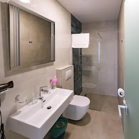 Maresole Beachfront Bed & Breakfast Porec