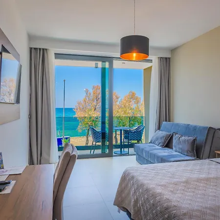 Maresole Beachfront Bed & Breakfast Porec