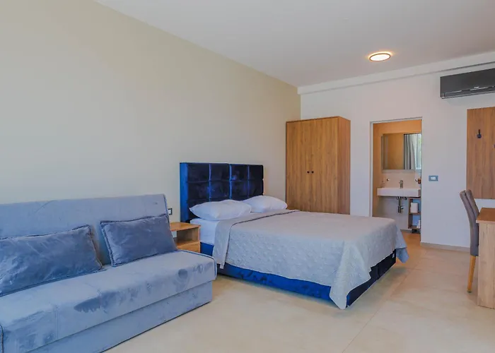 Bed and Breakfast Maresole Beachfront Πόρετς