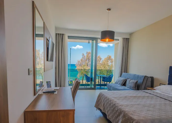 Maresole Beachfront לינה וארוחת בוקר פורץ