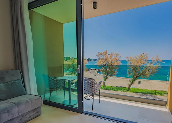 Maresole Beachfront לינה וארוחת בוקר